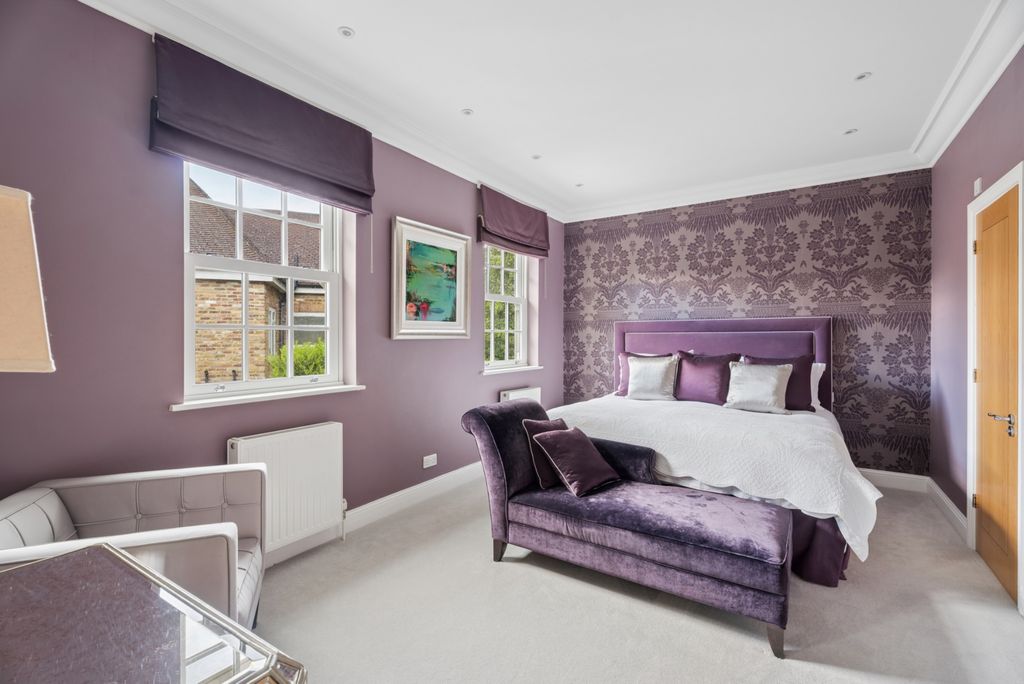 Additional image 20 of 7 bed detached house for saleCamp Road, Gerrards Cross SL9