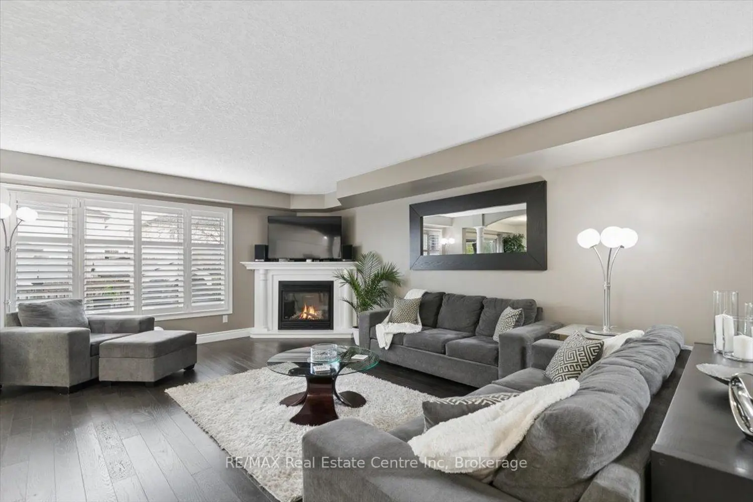 4 Marsh Crescent photo 3