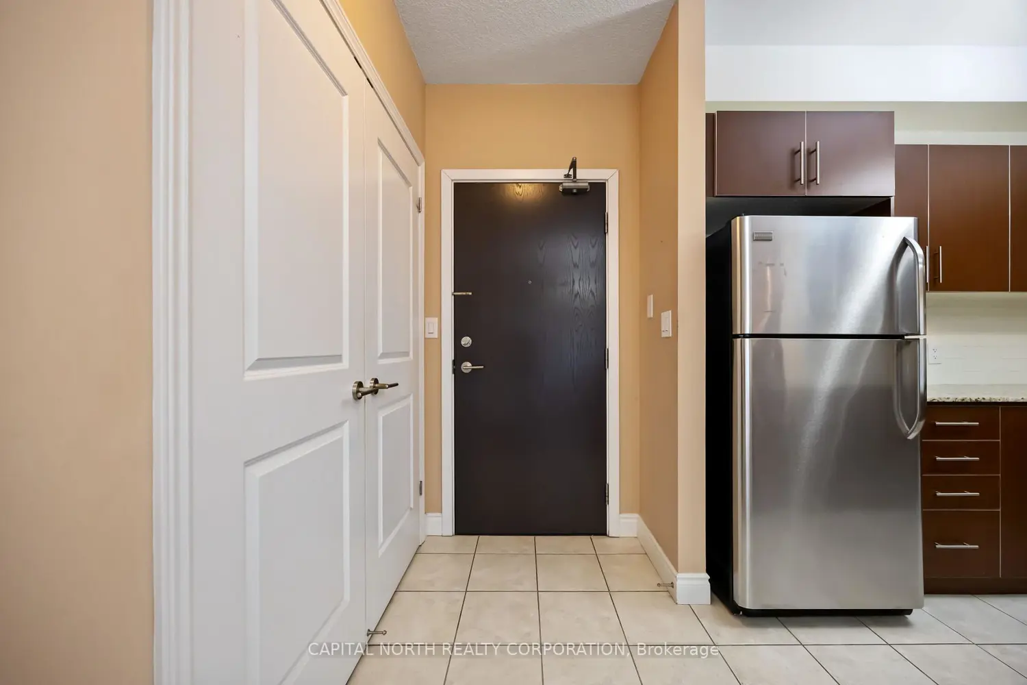 281 Woodbridge Avenue 242