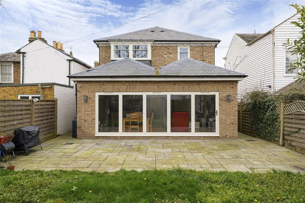 Additional image 18 of 5 bed detached house for saleClark House, South Road, Faversham ME13