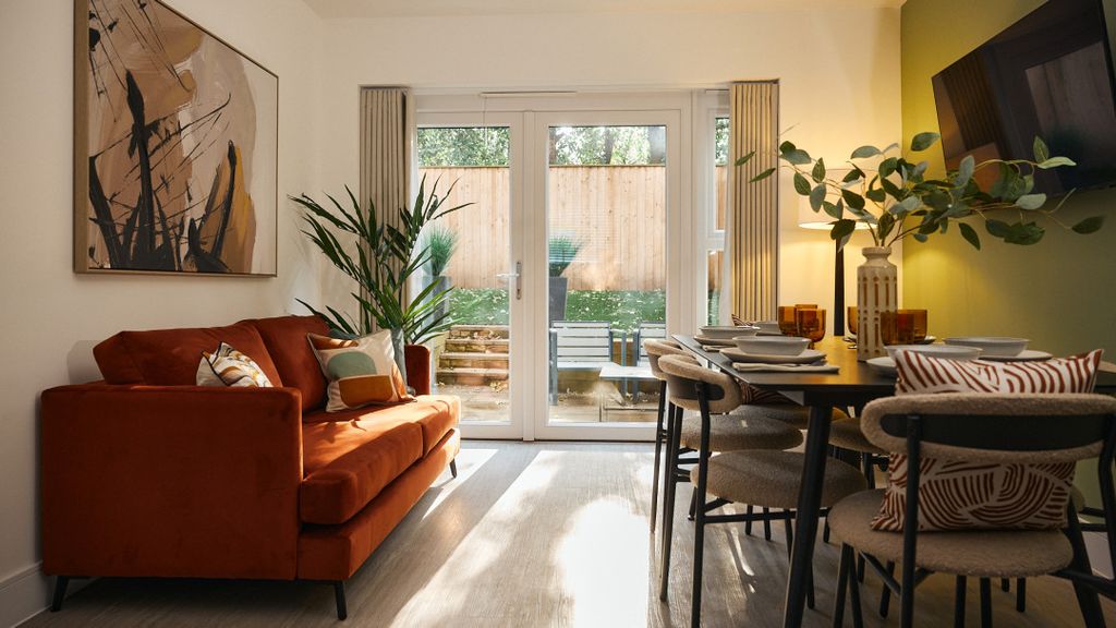 Additional image 2 of 3 bed property for saleBronze Walk, Erith DA8