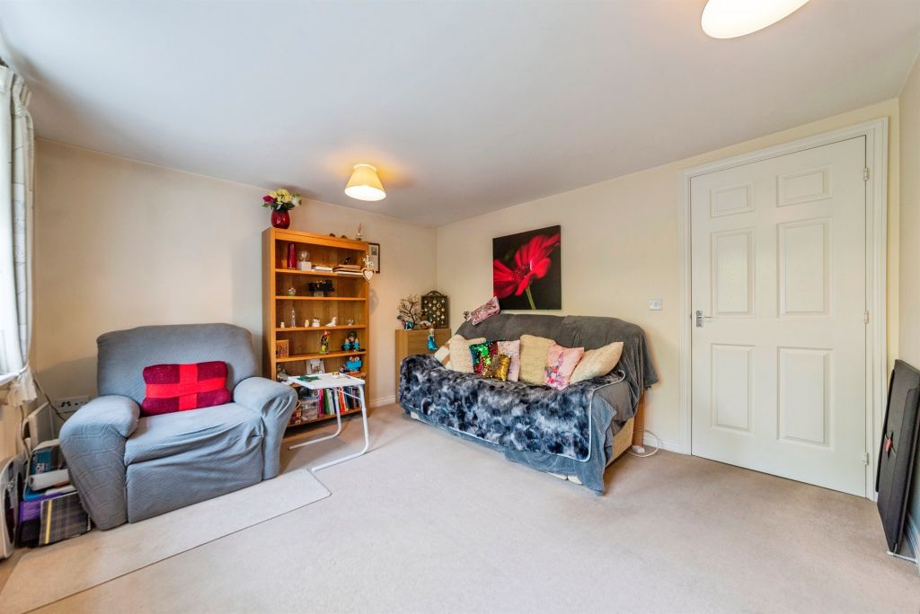 Additional image 9 of 2 bed flat for saleElvaston Court, Grantham NG31