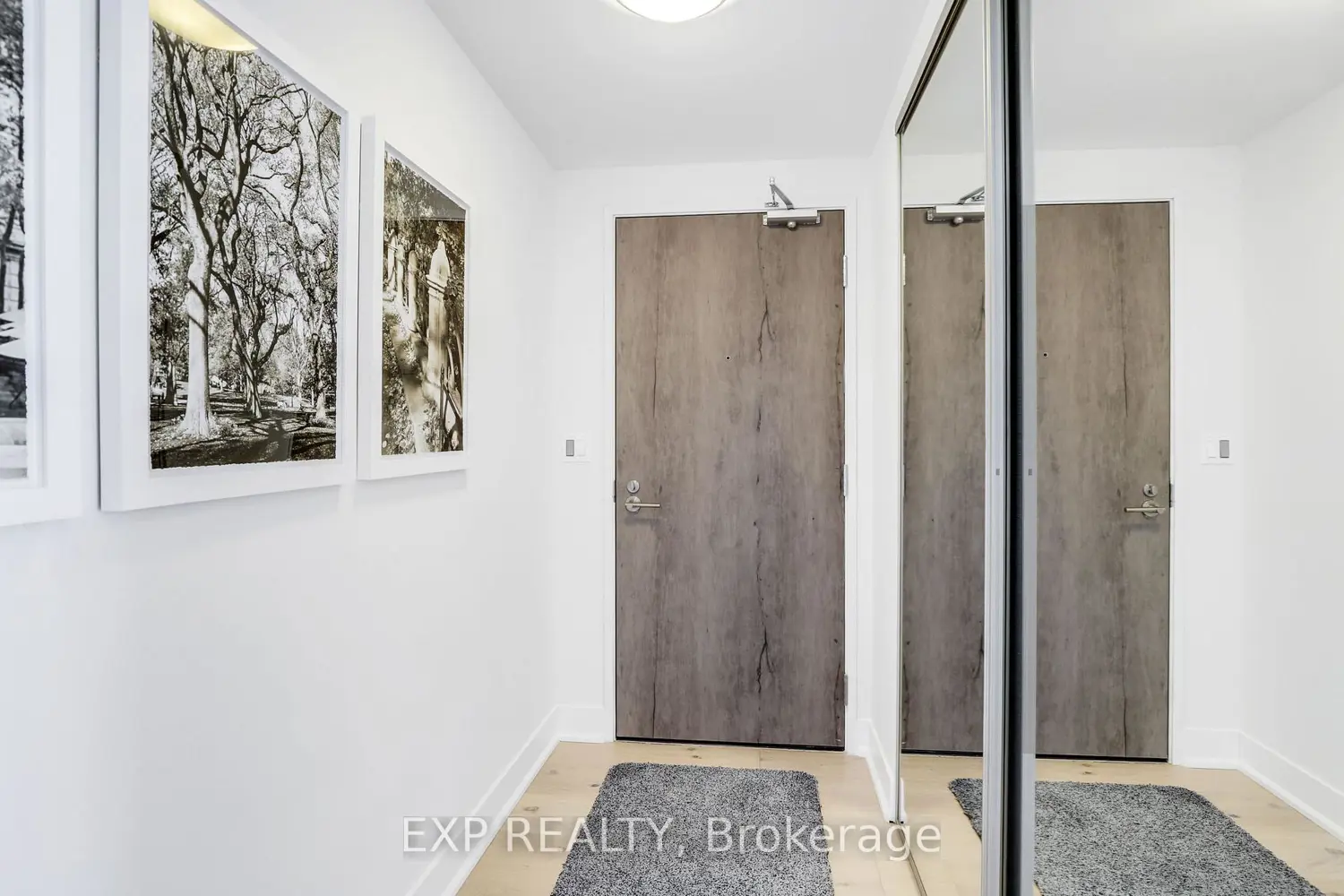 485 Richmond Road 810 photo 3