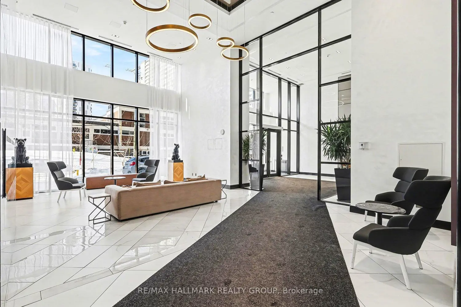 Additional image 2 of 255 Bay Street 1412