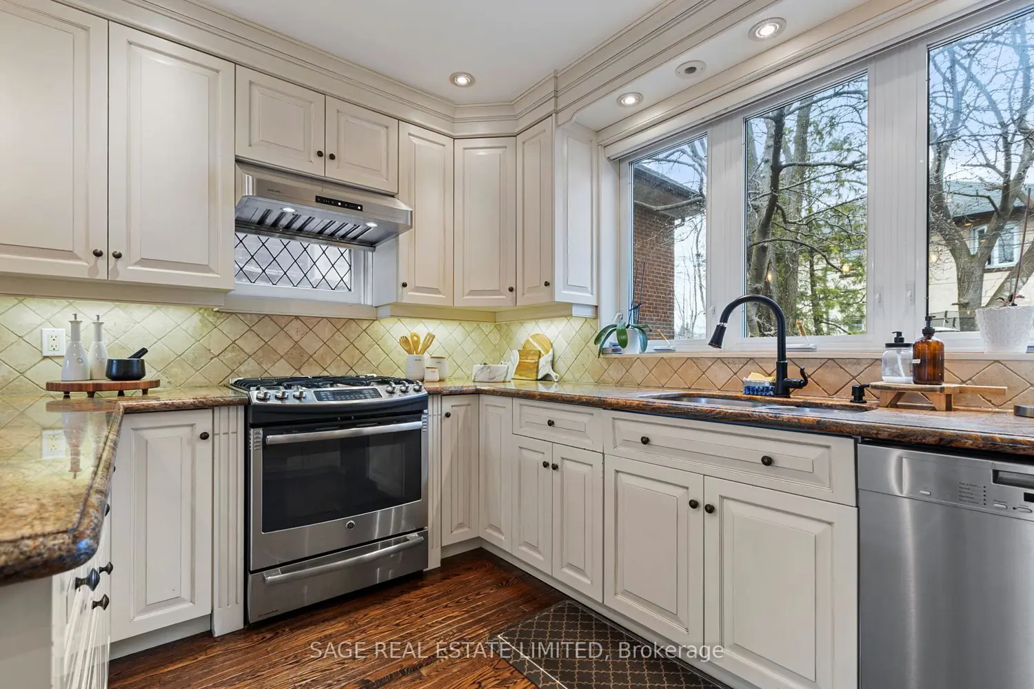Additional image 6 of 85 Weybourne Crescent