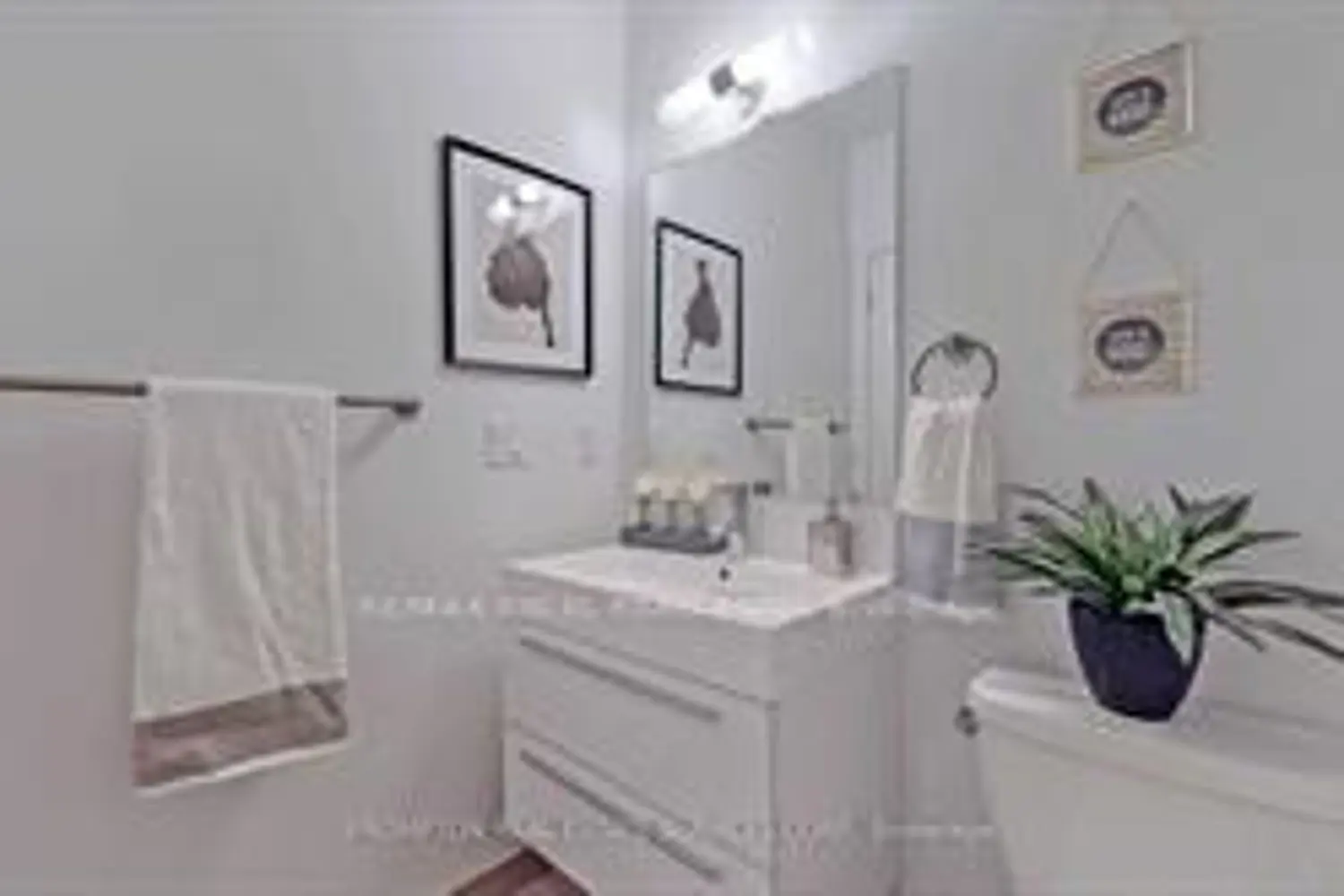 Additional image 14 of 297 College Street 503