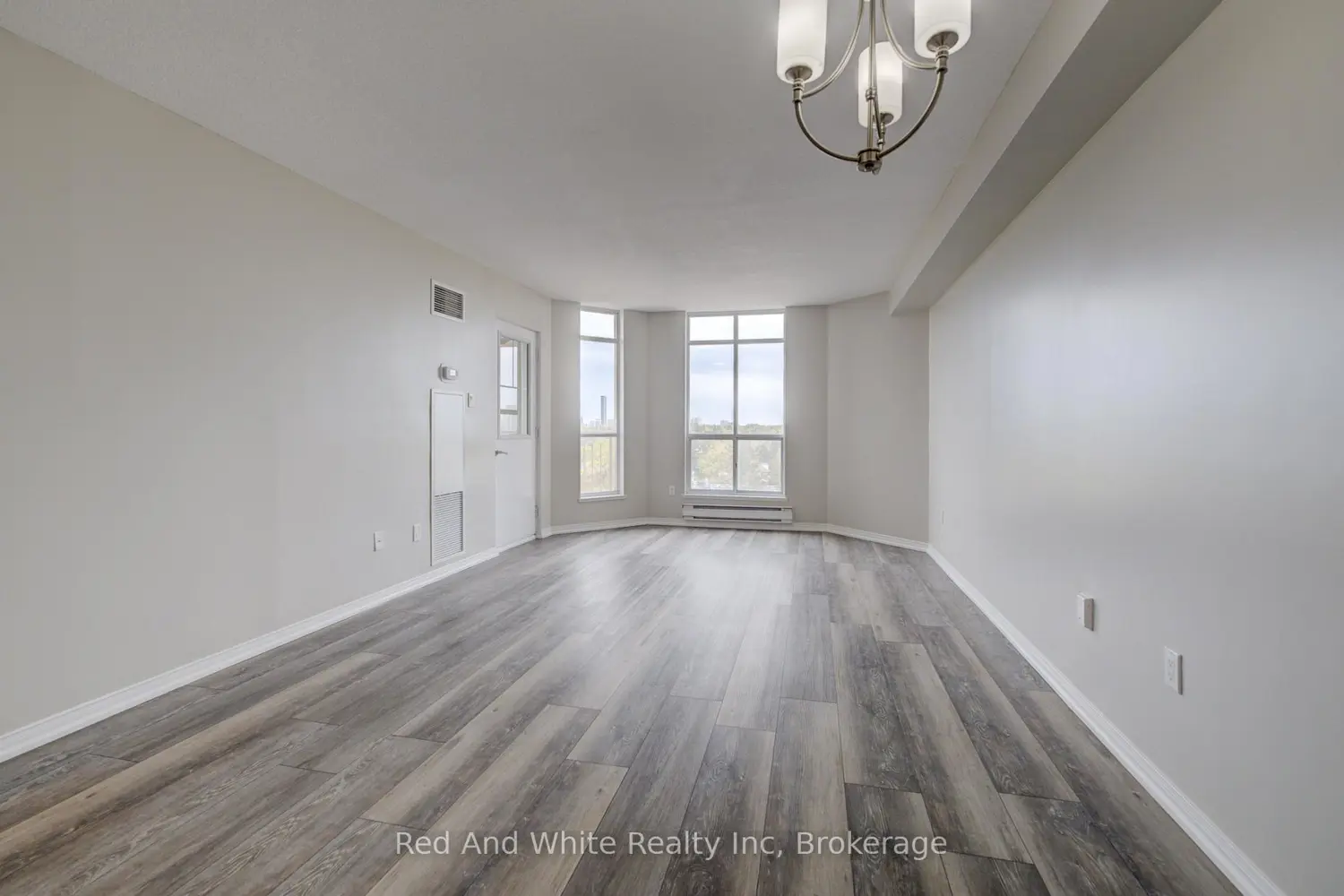 1414 King Street 802 photo 4