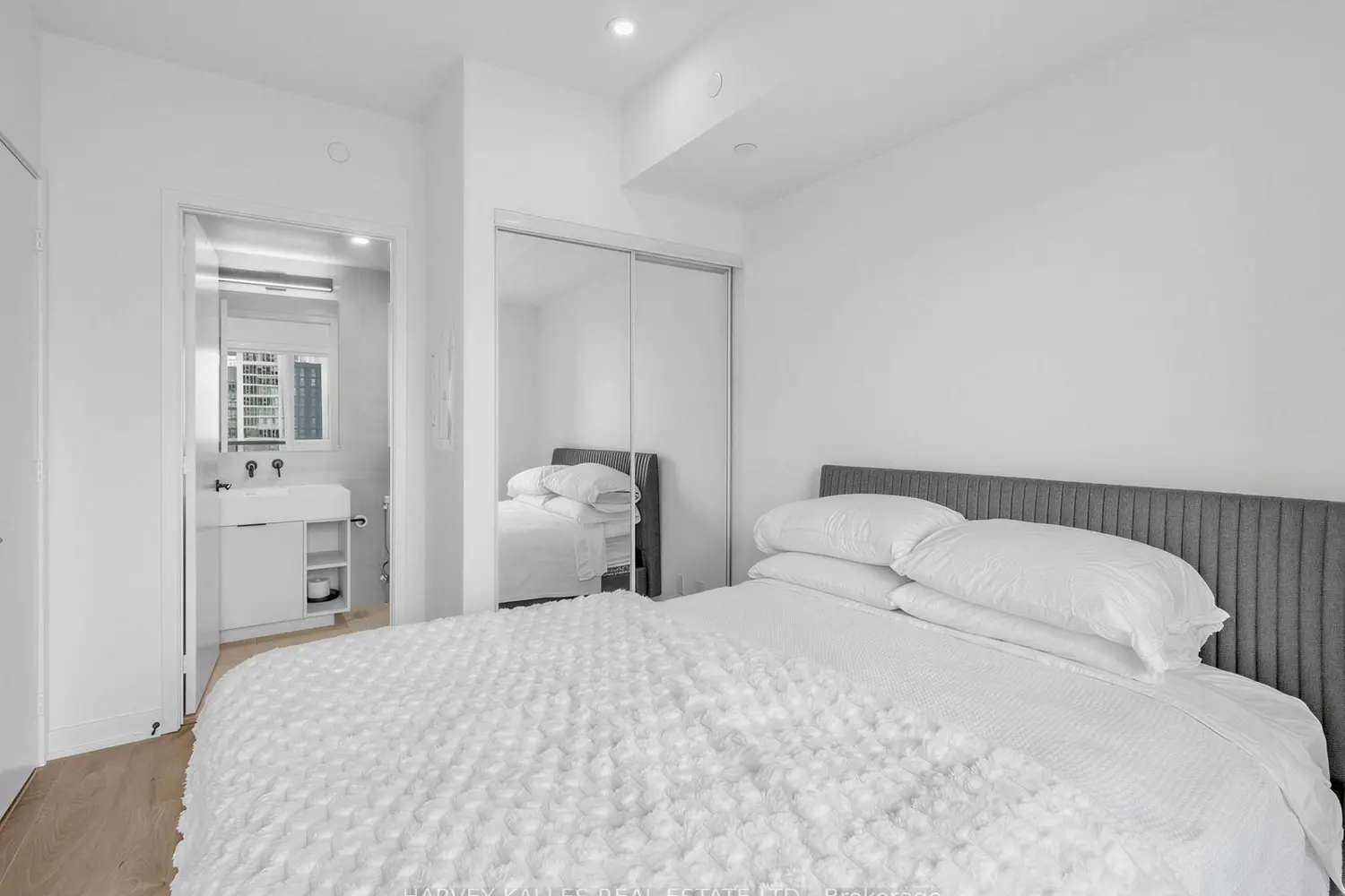 Additional image 9 of 108 Peter Street 4007
