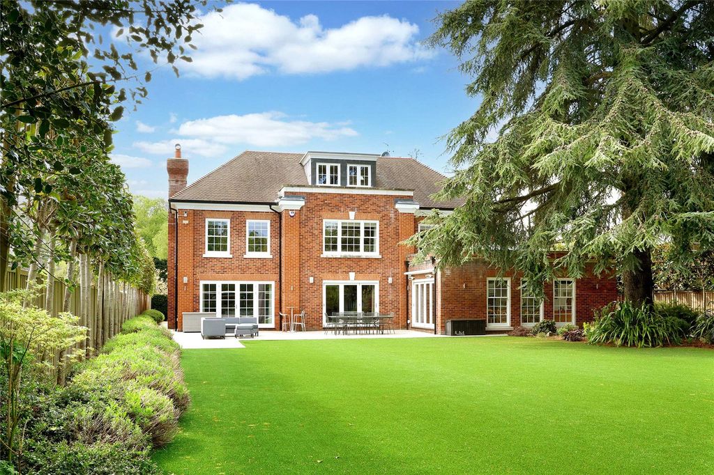 Additional image 3 of 7 bed detached house for saleCamp Road, Gerrards Cross, Buckinghamshire SL9