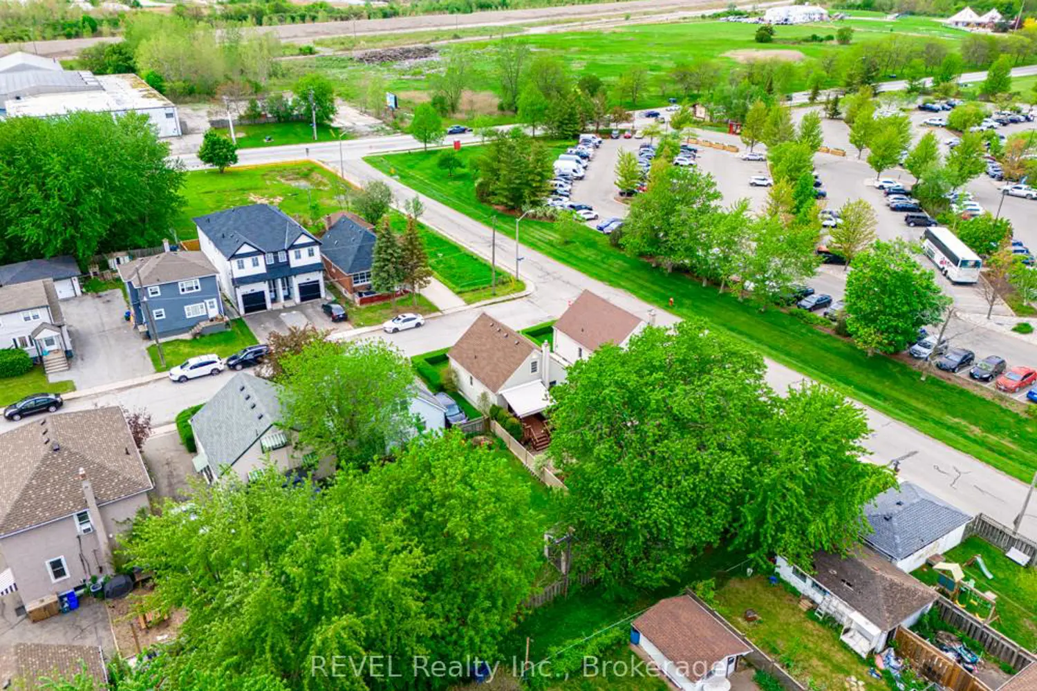 Additional image 14 of 4092 Acheson Avenue