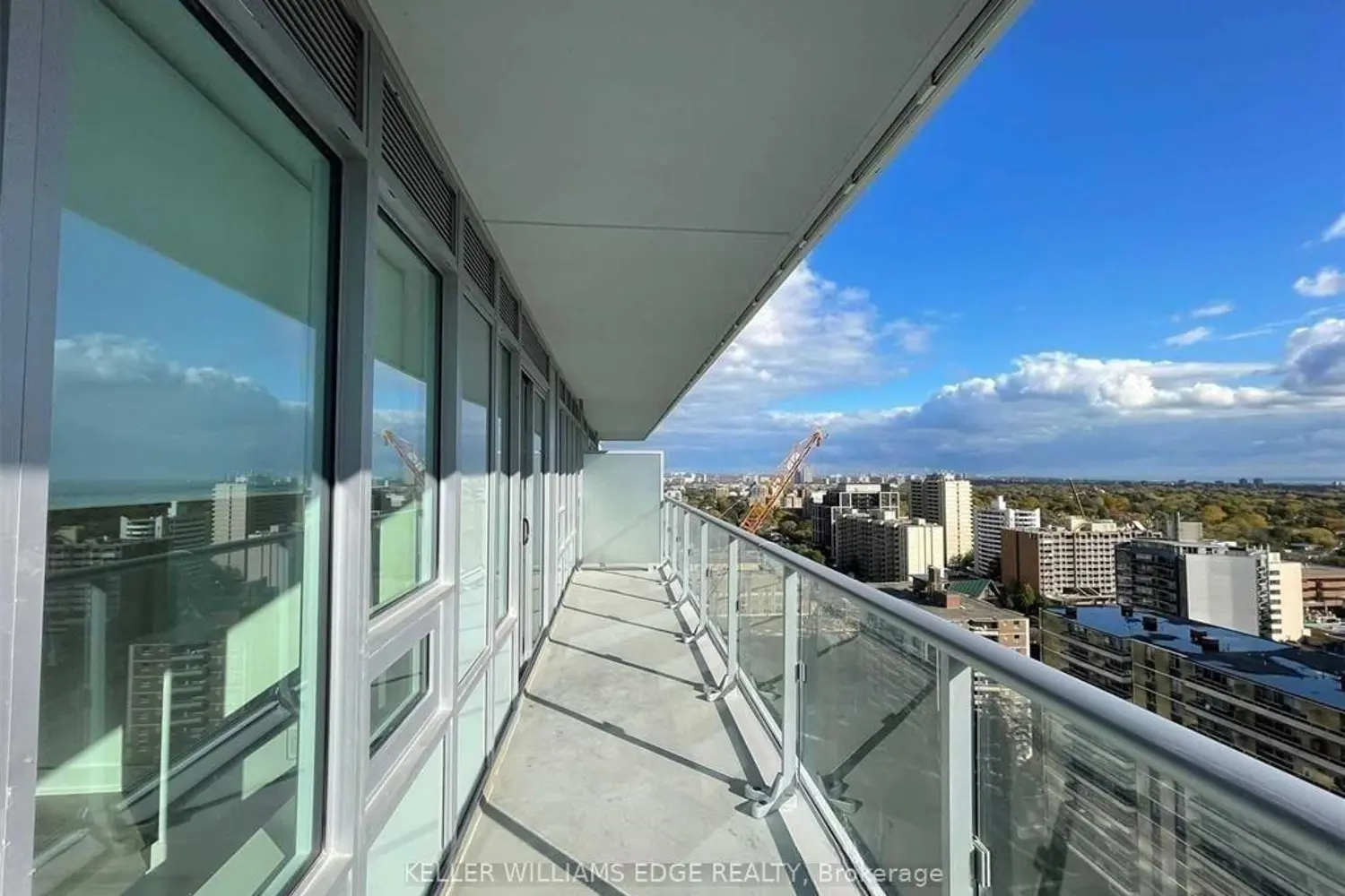 Additional image 11 of 195 Redpath Avenue 1206