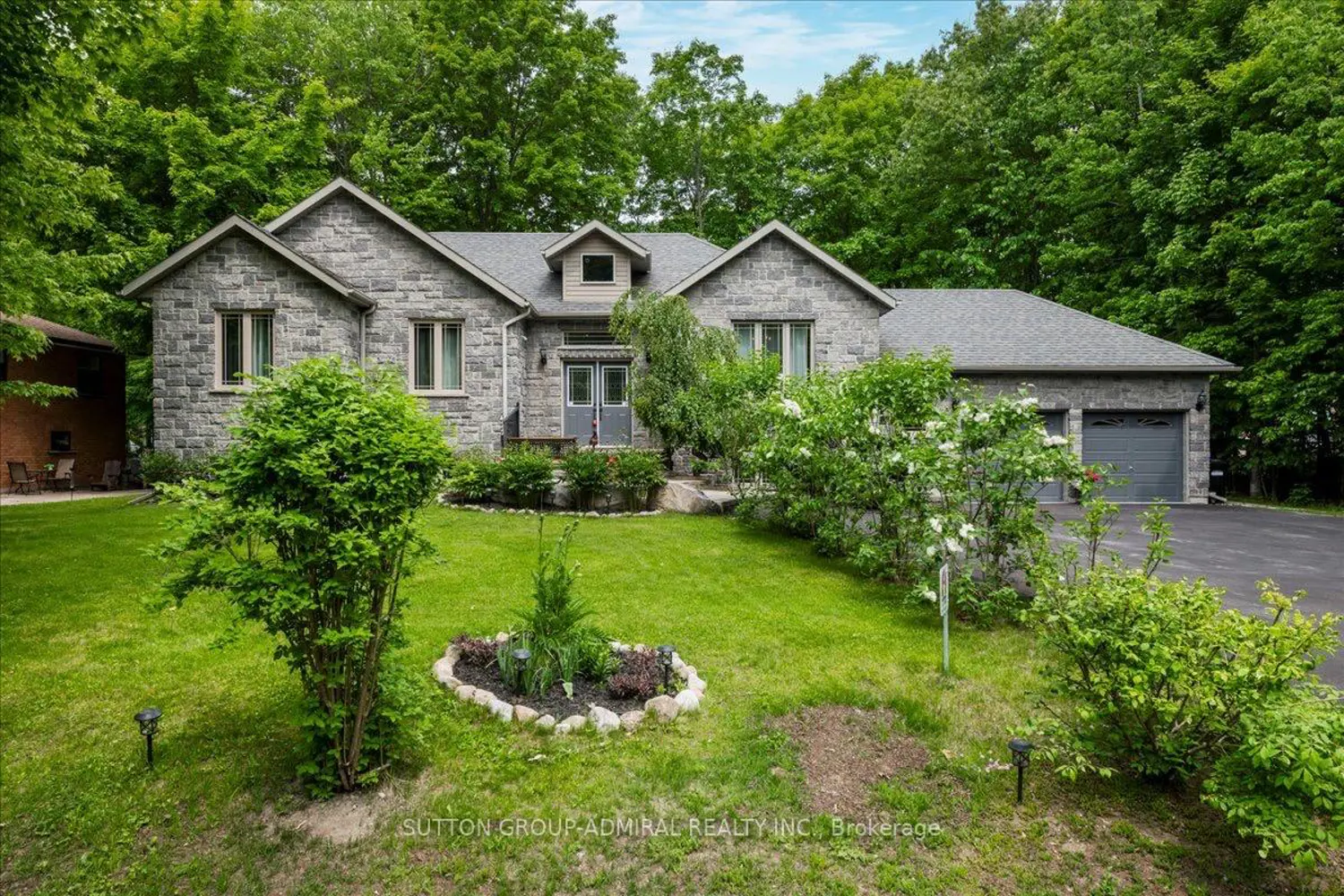 79 Forest Circle photo 2