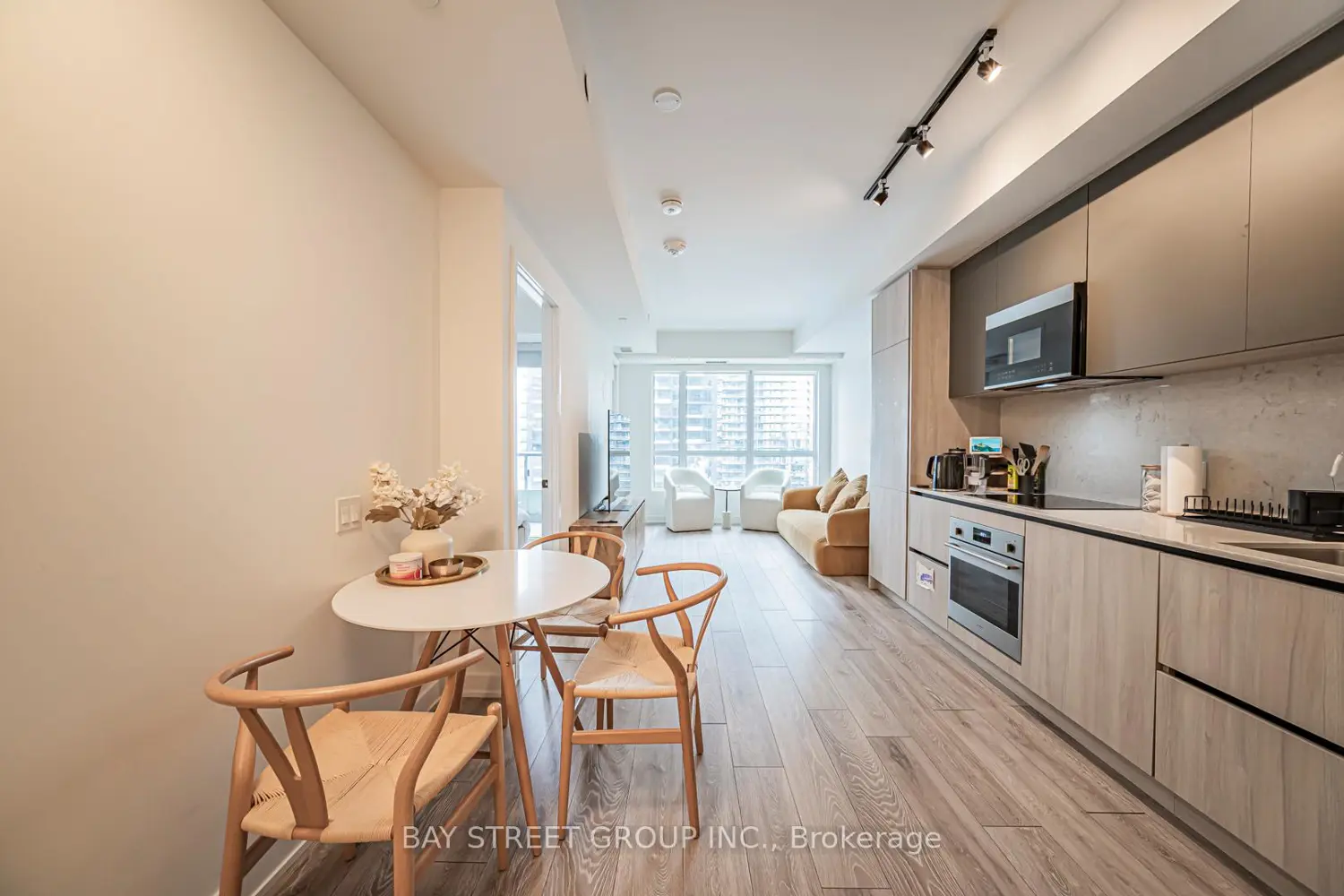 Additional image 20 of 108 Peter Street 1703
