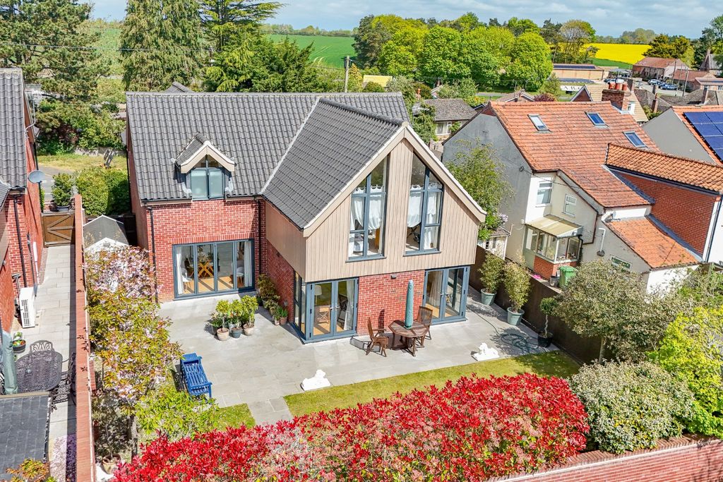 Additional image 2 of 3 bed detached house for saleBaldwin Close, Fakenham NR21