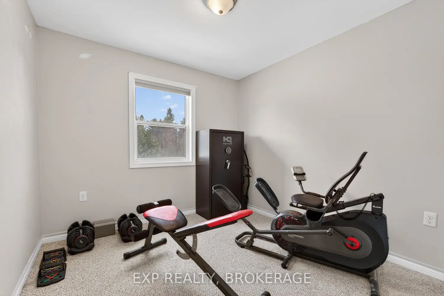 3478 Princess Street photo 3