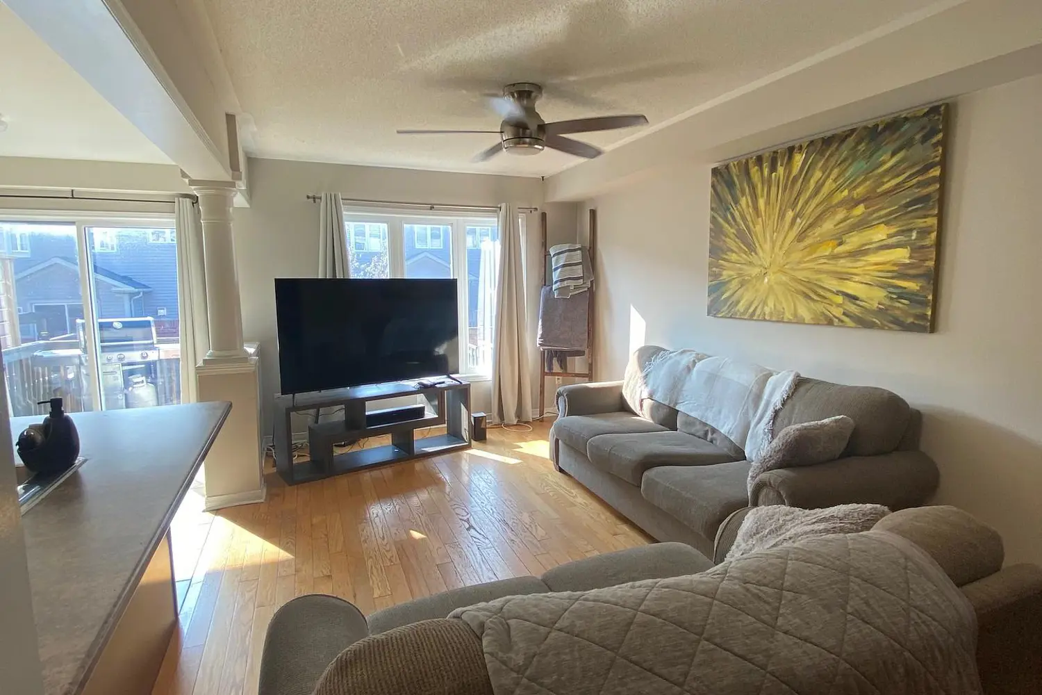 104 James Govan Drive photo 5