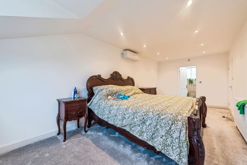 Additional image 7 of 5 bed detached house for saleFourth Avenue, Grantham NG31