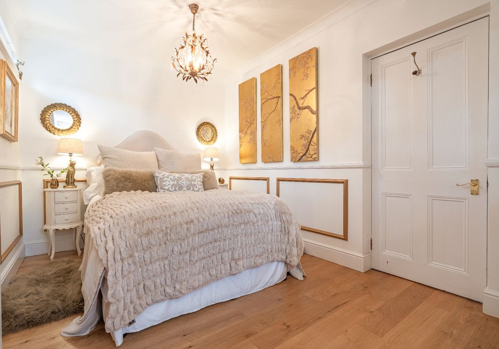 Additional image 38 of 6 bed detached house for saleHollies Drive, Mucklow Hill, Halesowen B62