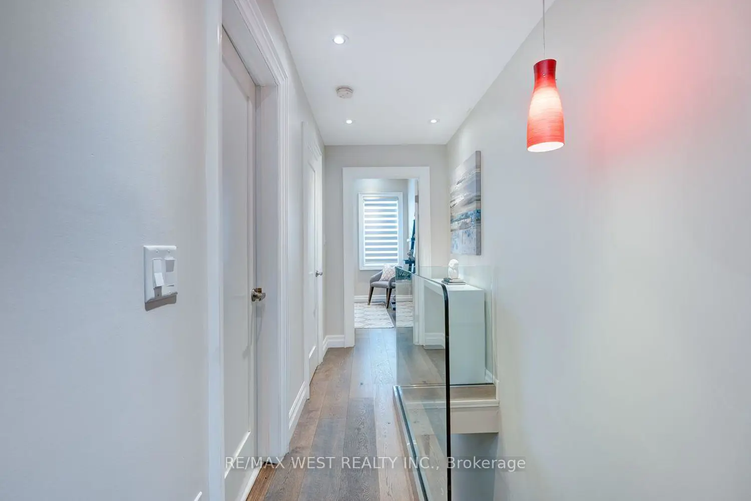 Additional image 10 of 413 Leslie Street