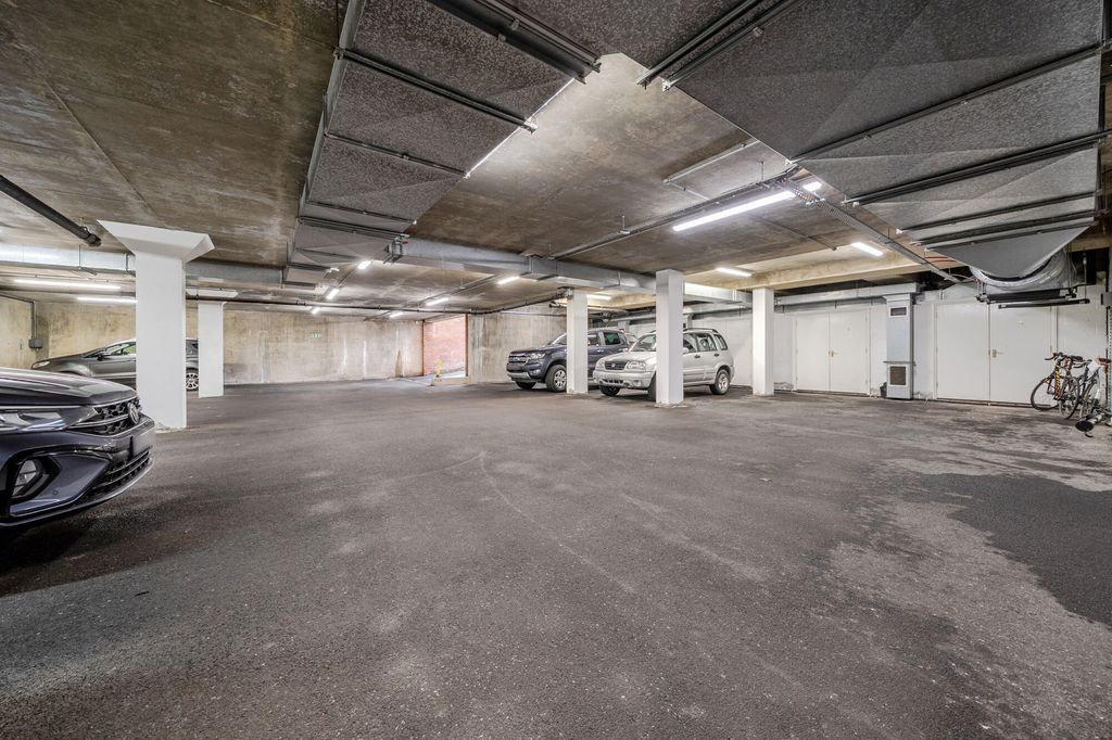 Additional image 9 of 3 bed flat for saleHeritage Gate, Gerrards Cross SL9