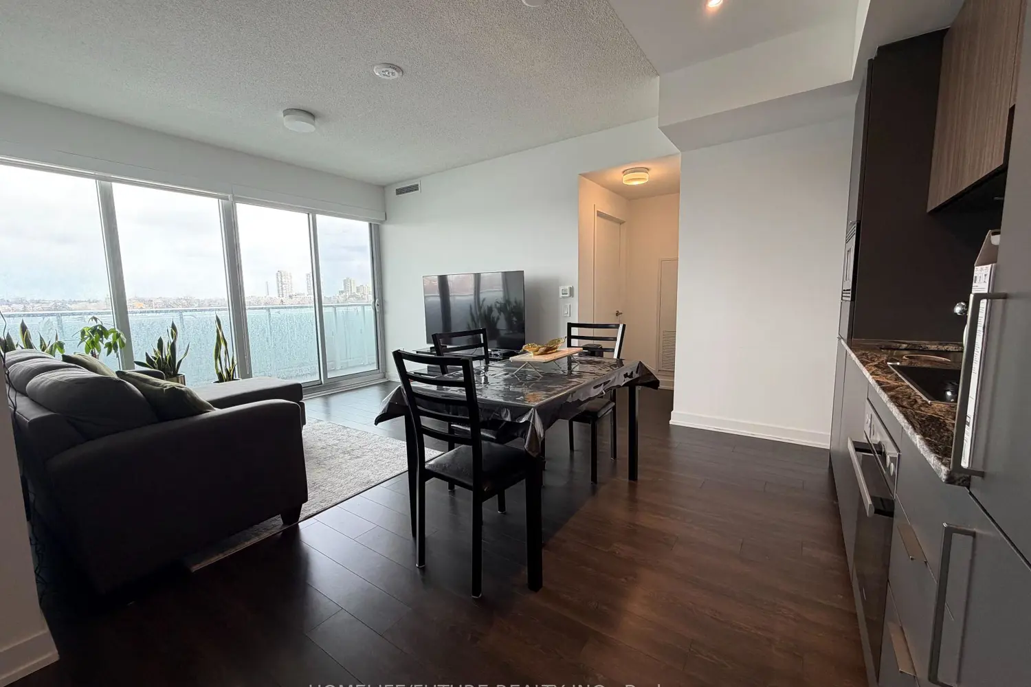 Additional image 3 of 50 O'neill Road 311