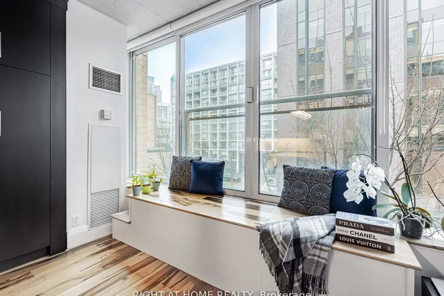 Additional image 8 of 50 Camden Street 405