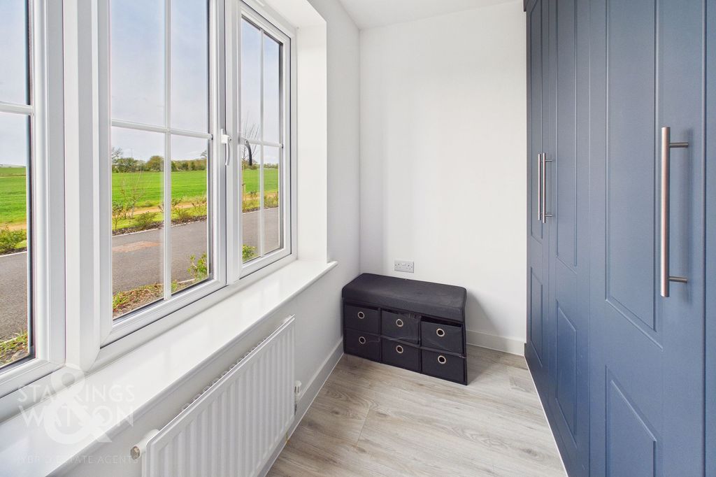 Additional image 11 of 4 bed detached house for saleClyde Way, Eye IP23