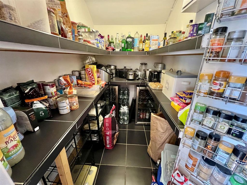 Additional image 6 of 3 bed semi-detached house for saleFreshwater, Isle Of Wight PO40