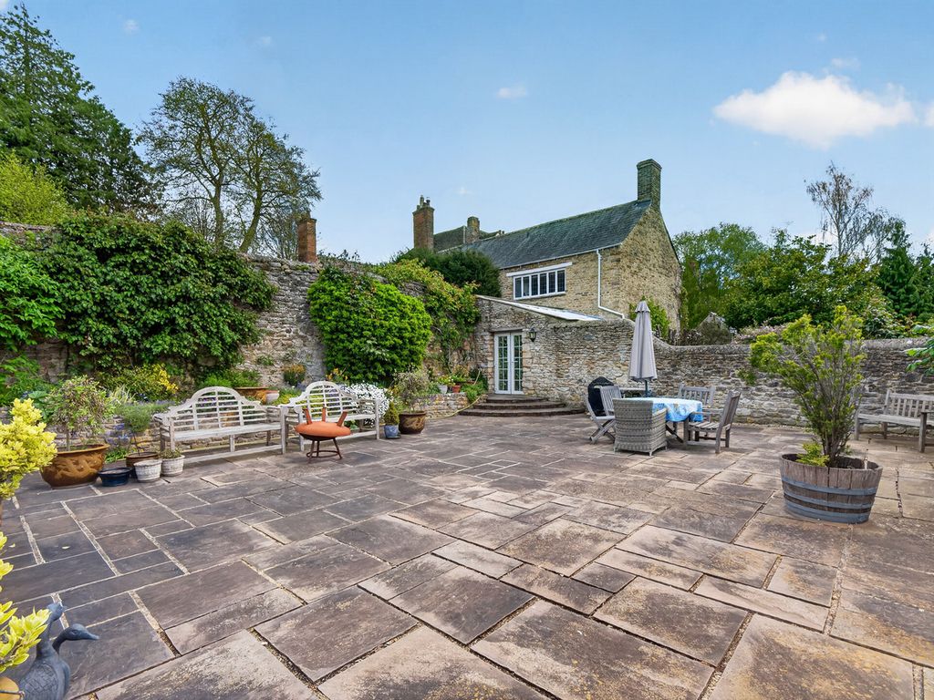 Additional image 37 of 6 bed detached house for saleMarket Place, Faringdon, Oxfordshire SN7