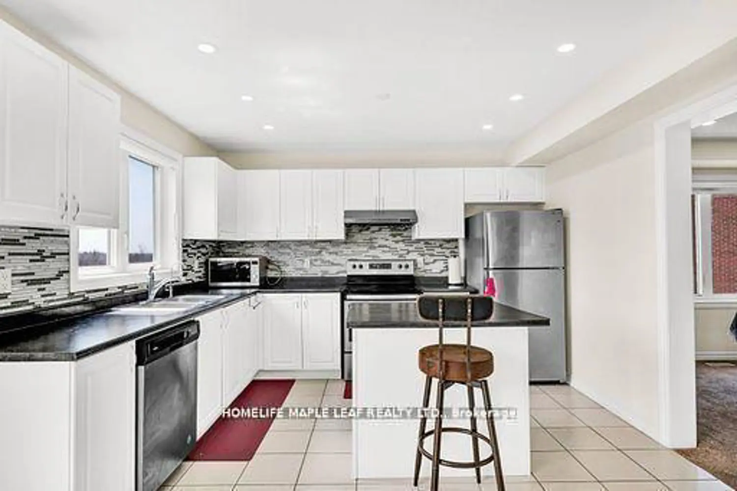 Additional image 8 of 301 Moody Street