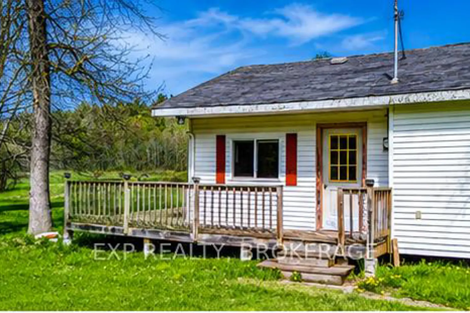 1013 Turner Way photo 2