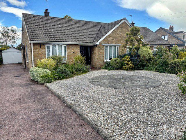 2 bed bungalow for saleThorntree Close, Goole, East Yorkshire DN14