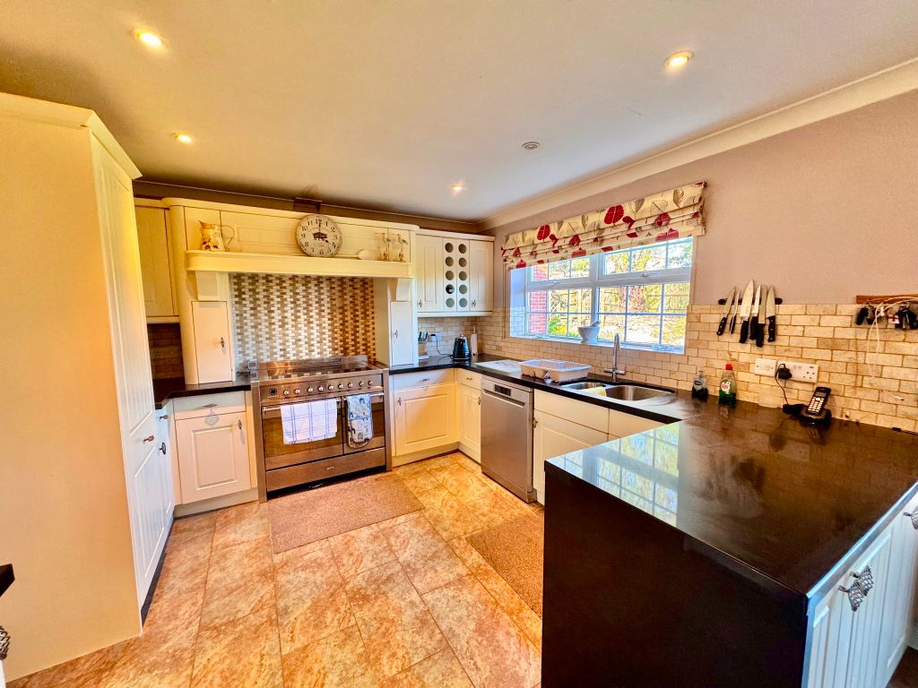Additional image 11 of 5 bed detached house for saleDelderfield Gardens, Exmouth EX8