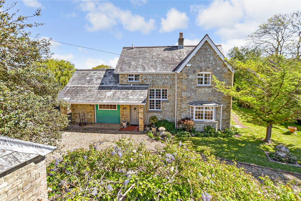 Additional image 2 of 3 bed detached house for saleEaston Lane, Freshwater, Isle Of Wight PO40