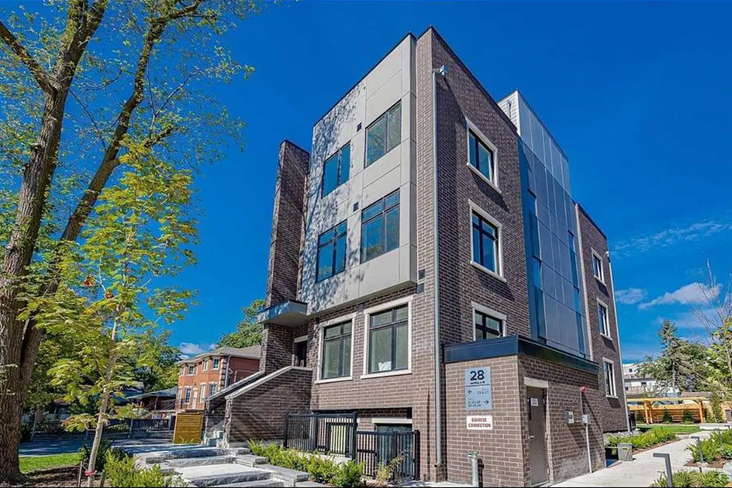 Additional image 13 of 28 Marina Avenue 23