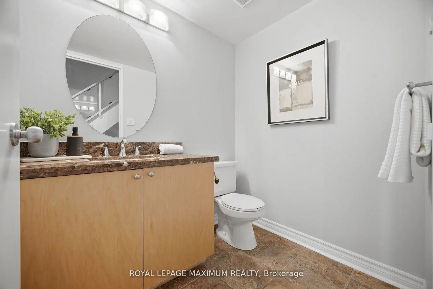 Additional image 7 of 200 Manitoba Street 508