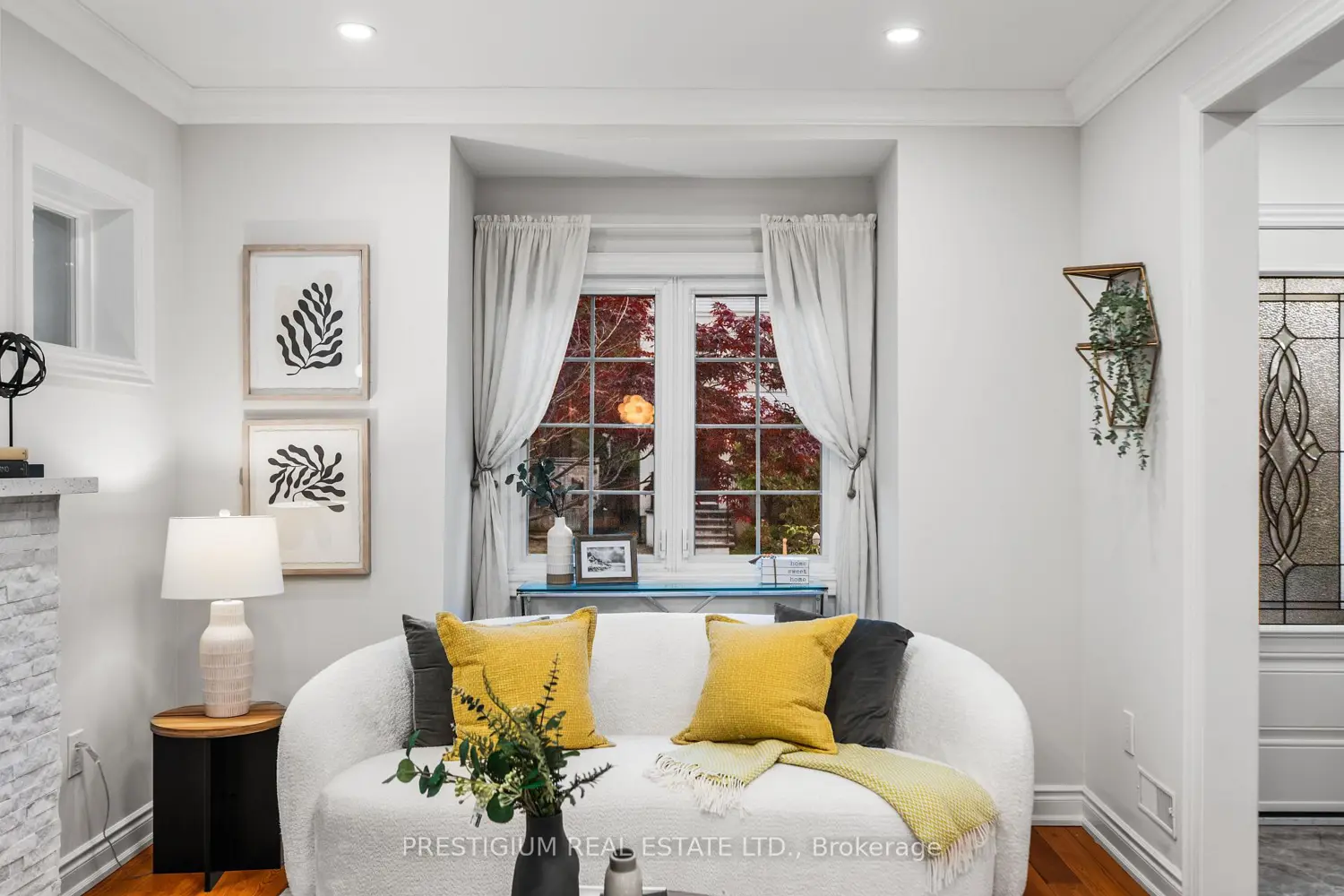 Additional image 7 of 556 Davisville Avenue
