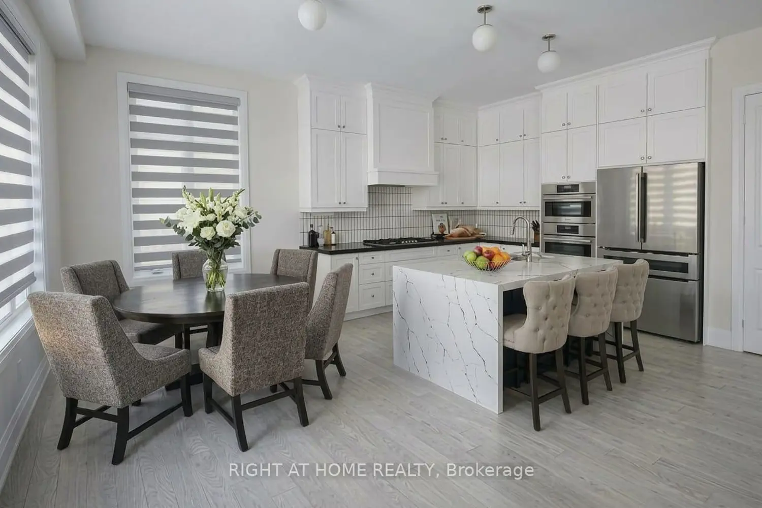 816 Apple Terrace