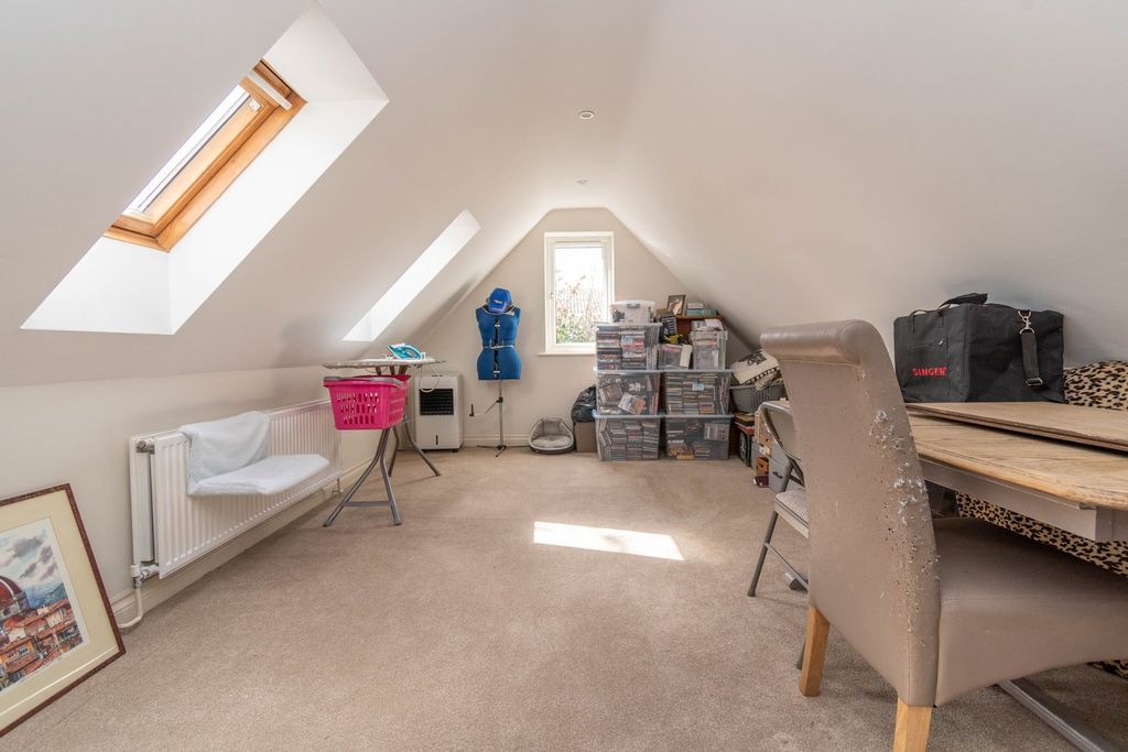 Additional image 15 of 5 bed detached house for saleHolt Road, Fakenham NR21