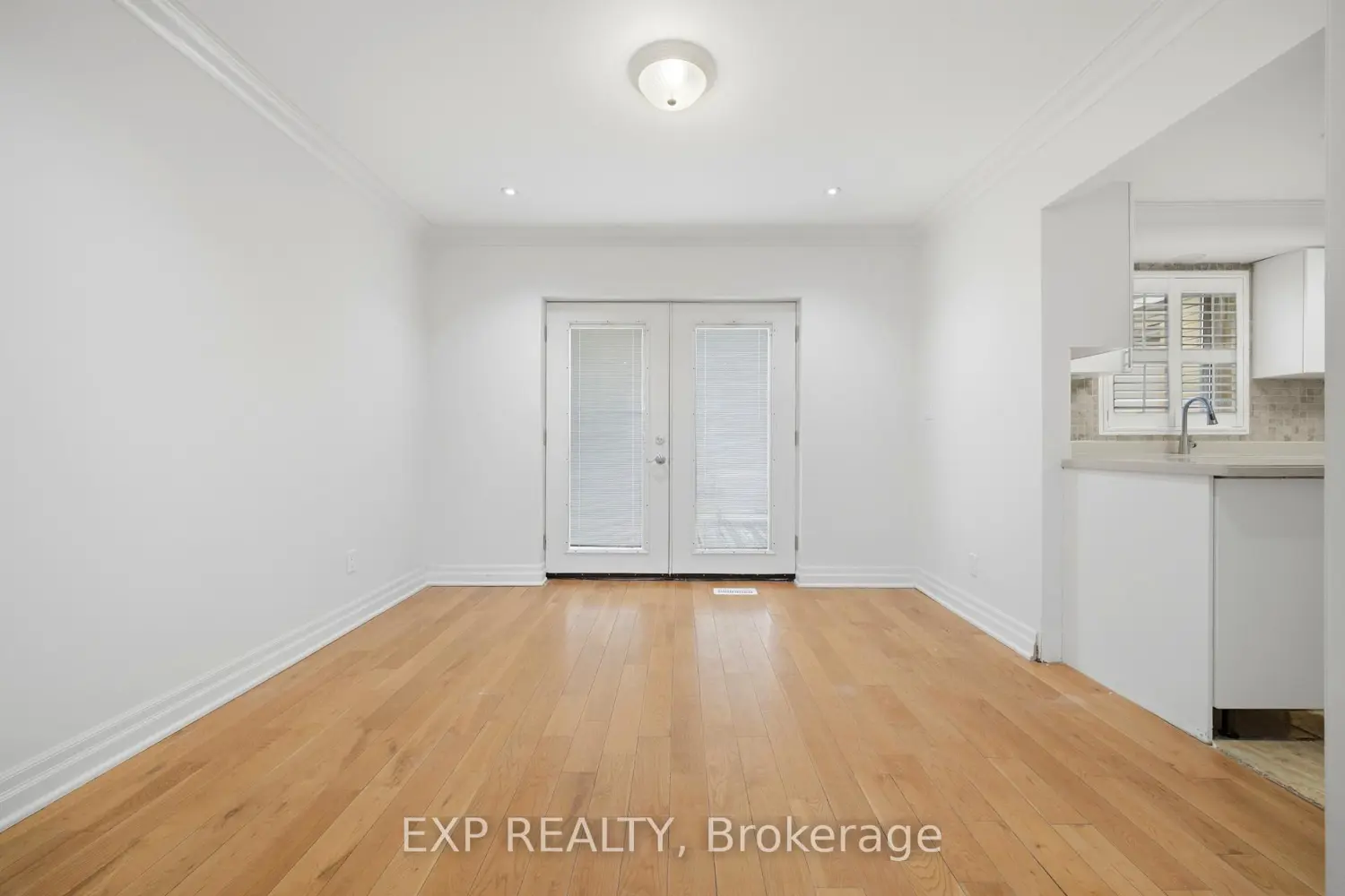 2065 Westfield Drive photo 3