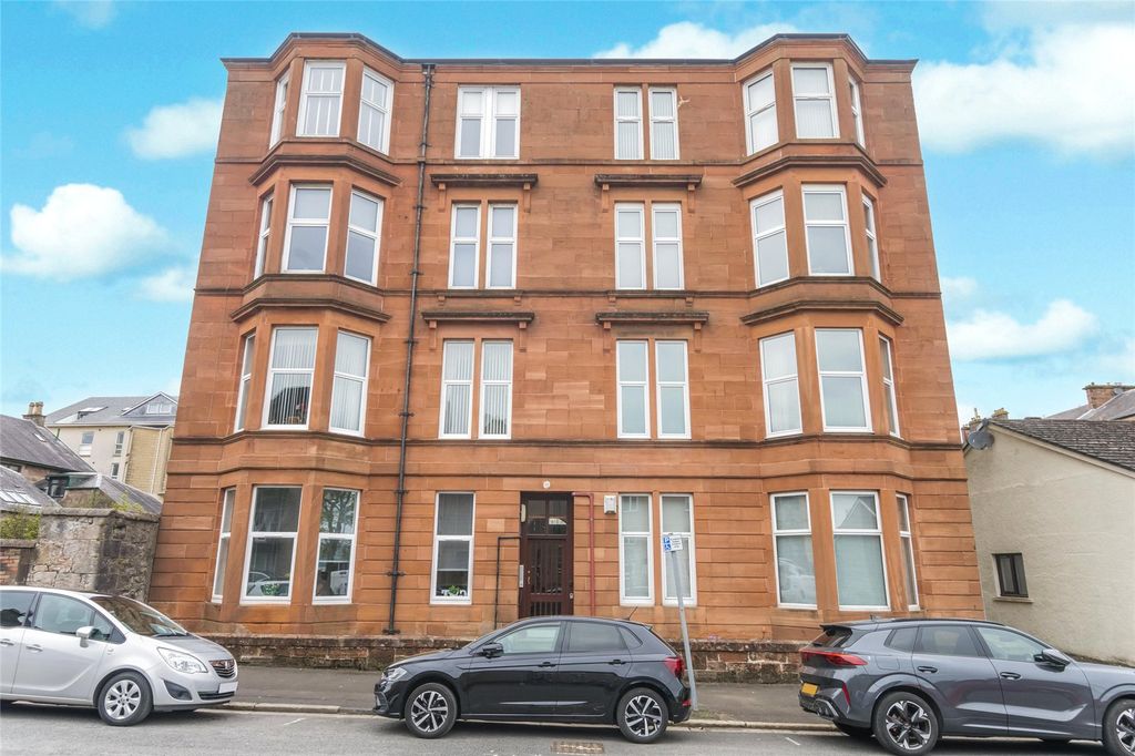 3 bed flat for saleMargaret Street, Greenock, Inverclyde PA16