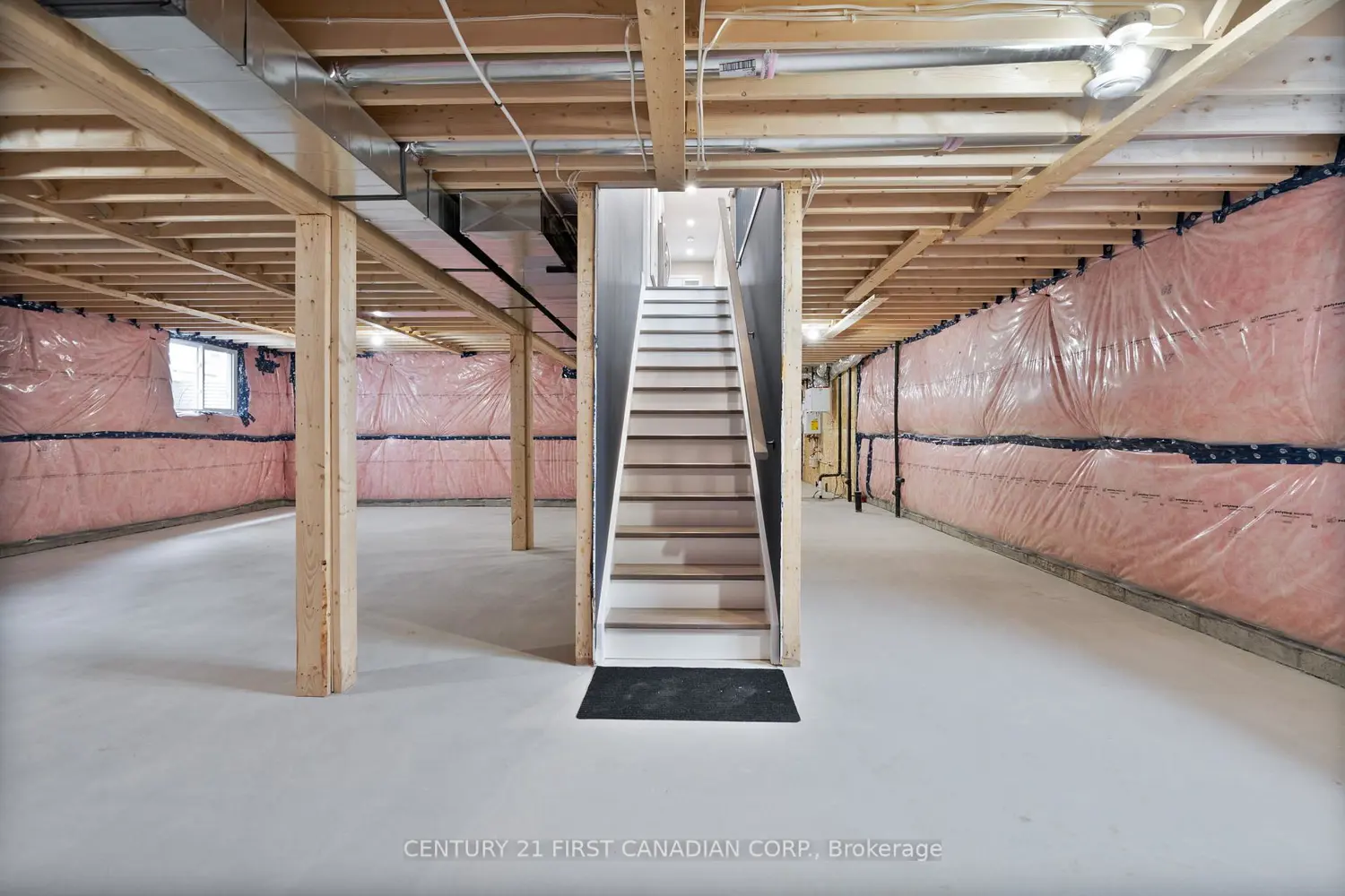 Additional image 16 of 125 Addison Avenue