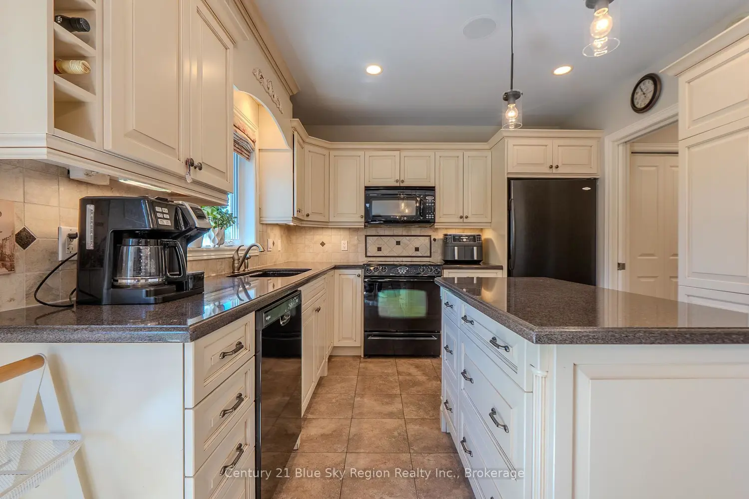 Additional image 5 of 10 Linden Lane