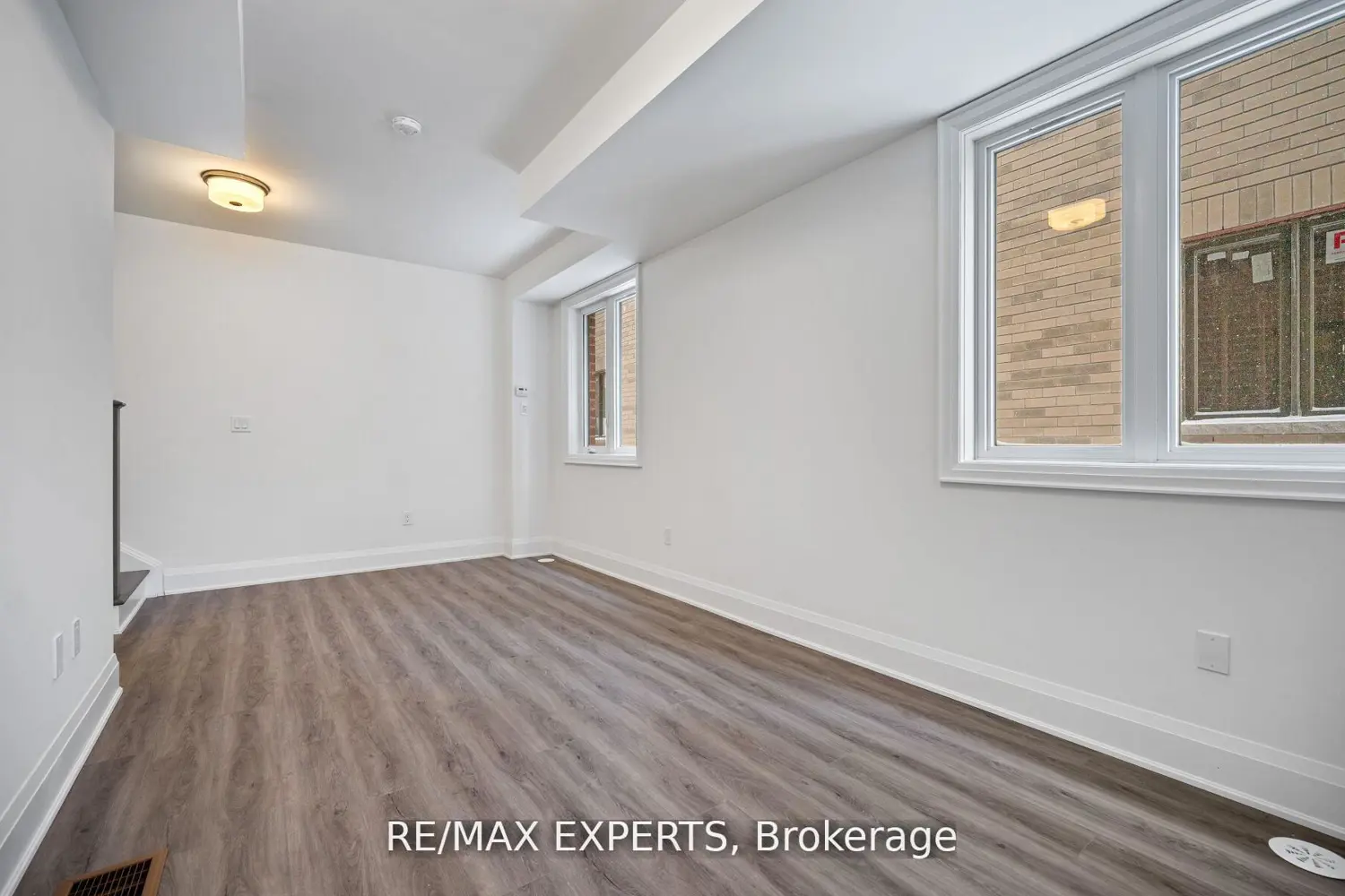 Additional image 4 of 3304 Azam Way