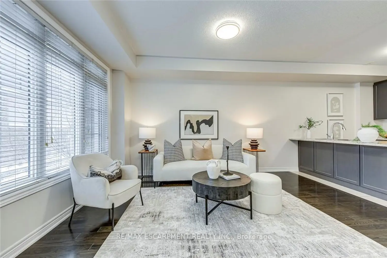 Additional image 3 of 2435 Greenwich Drive 74