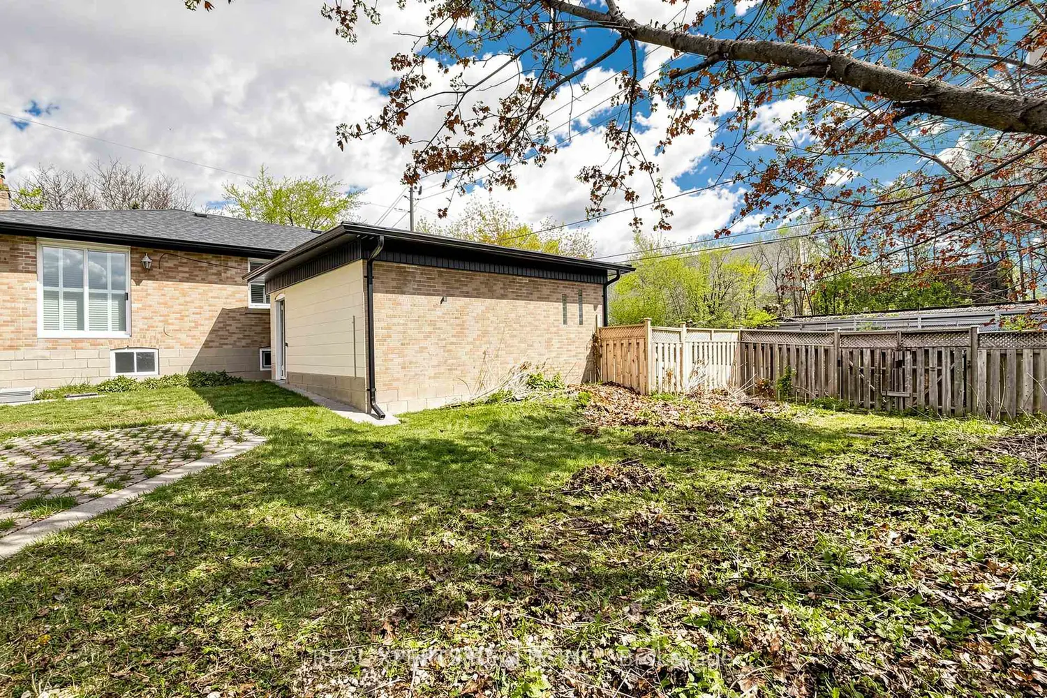 Additional image 14 of 103 Aura Lea Boulevard