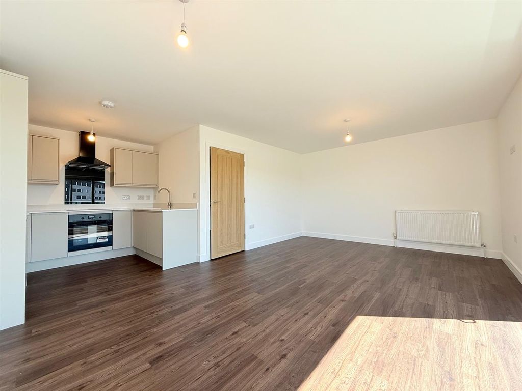 Additional image 18 of 4 bed terraced house for saleTarworks Road, Great Yarmouth NR30