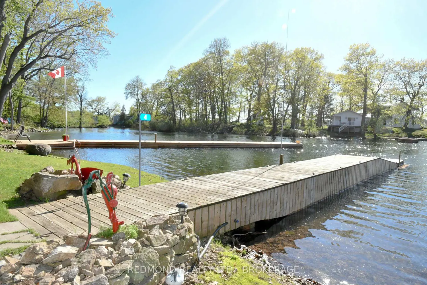 Additional image 15 of 4 Tremont Park Island