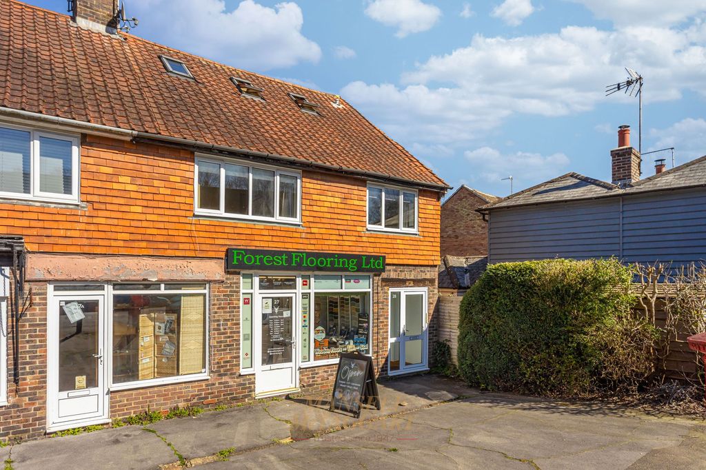 Studio for saleHartfield Road, Forest Row RH18