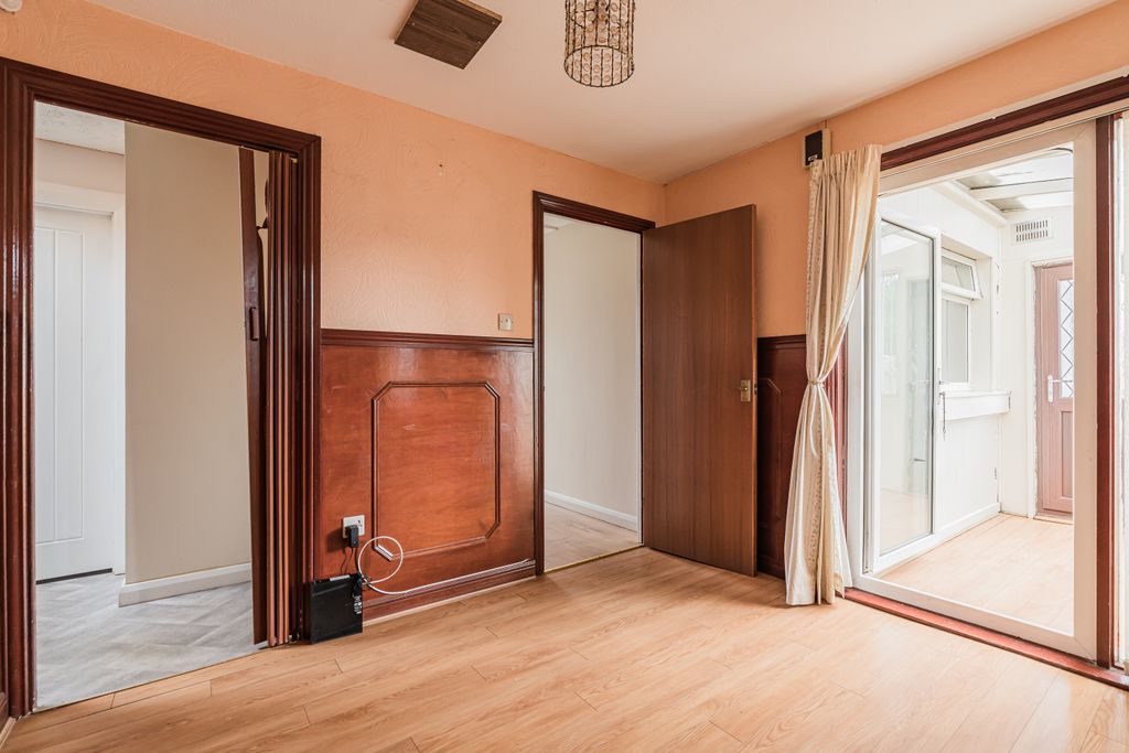 Additional image 16 of 3 bed bungalow for sale19 Grampian Crescent, Grangemouth FK3